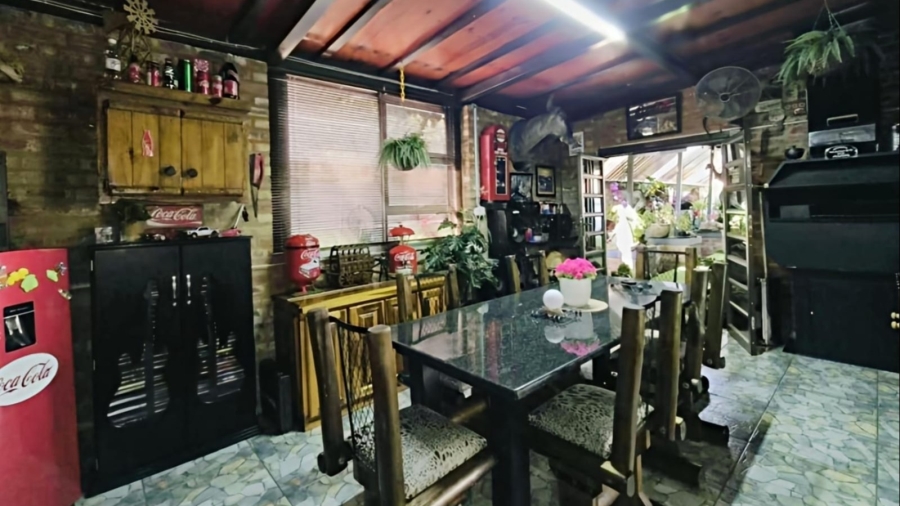 3 Bedroom Property for Sale in Baillie Park North West